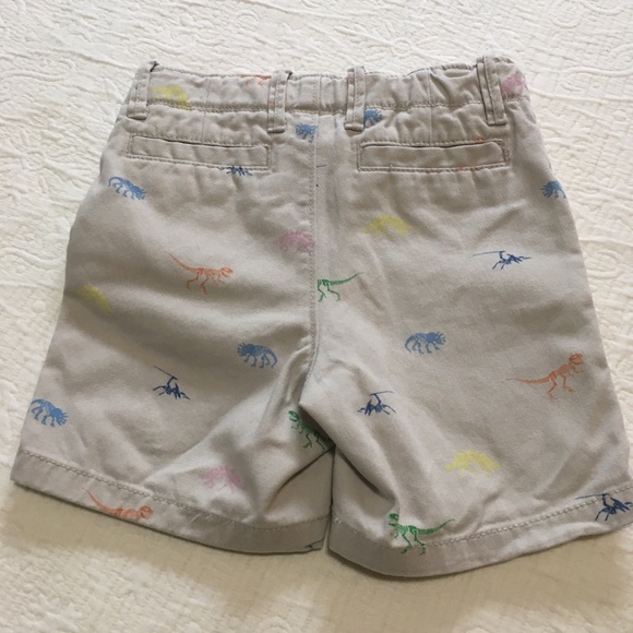 18-24m (6/$20) Cream Cotton Dinosaur-Print Casual Shorts - Picture 6 of 6